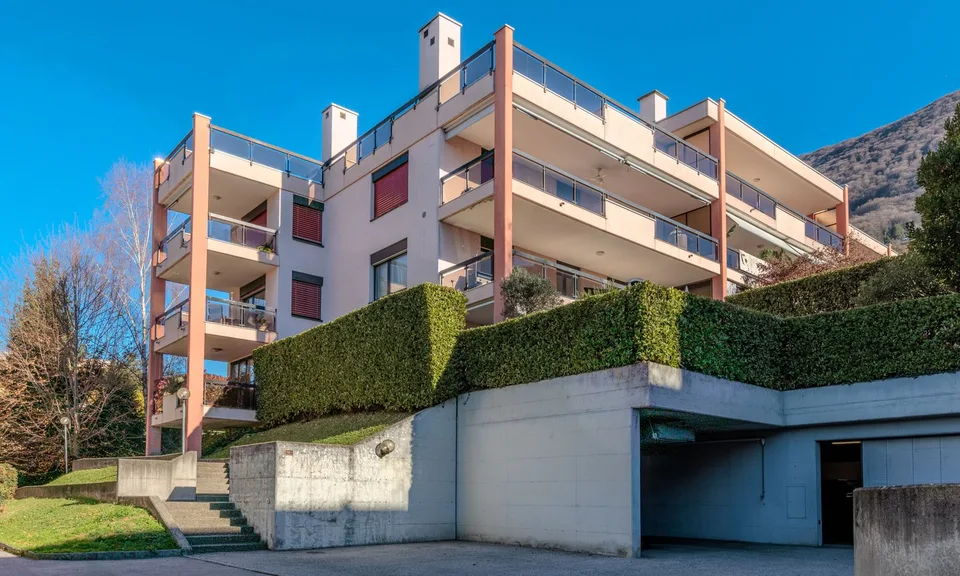 Spacious 2.5-room apartment in Pregassona