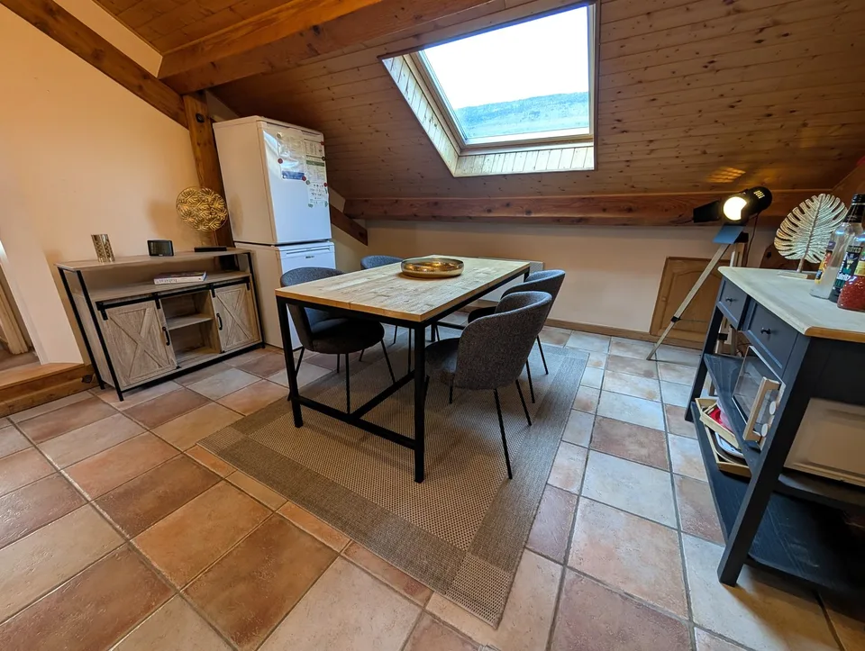Appartement T1 bis mit Parkplatz in Péron