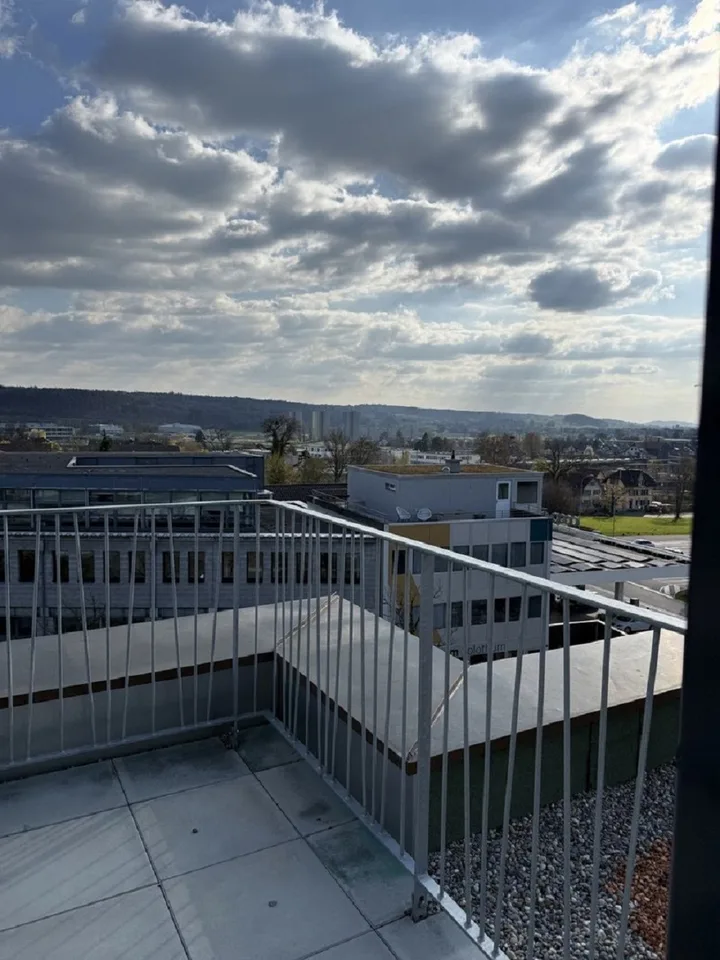 Modern 1-room apartment with balcony in Solothurn available immediately!