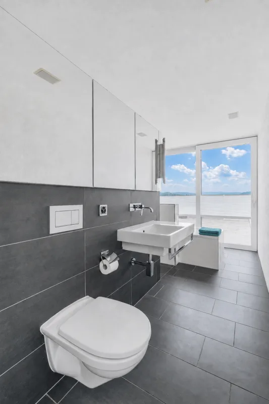 Wohnen mit unverbaubarem Panorama - modernes 7½-Zimmer-Terrassenhaus in Möriken