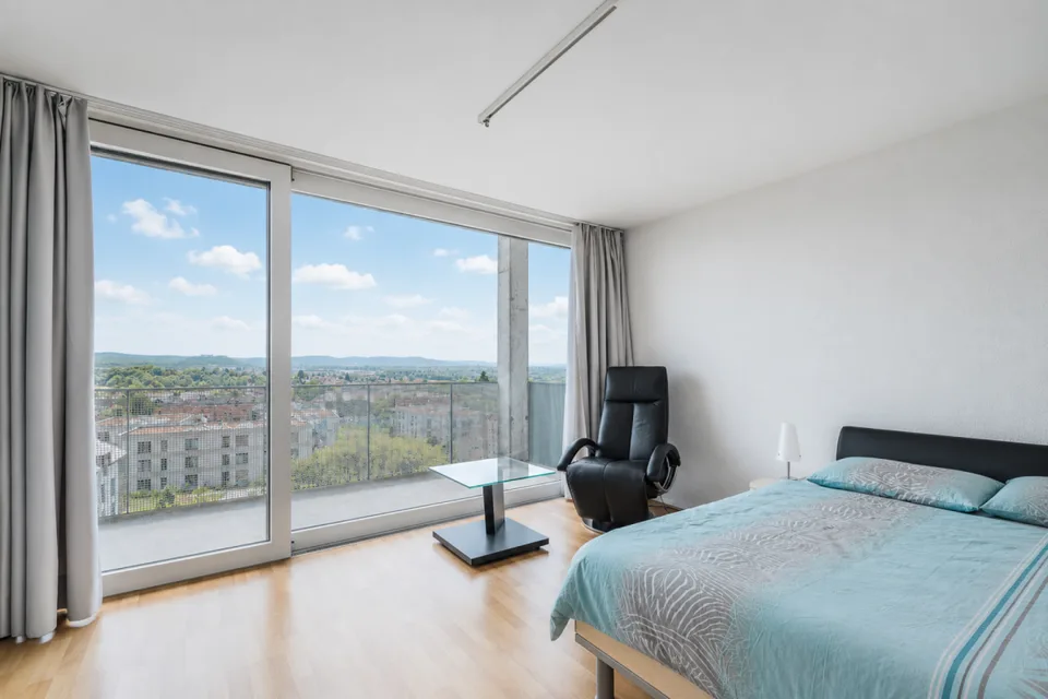 Wohnen mit unverbaubarem Panorama - modernes 7½-Zimmer-Terrassenhaus in Möriken