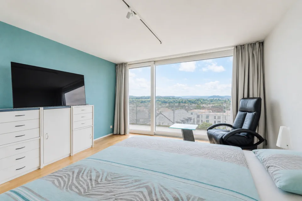 Wohnen mit unverbaubarem Panorama - modernes 7½-Zimmer-Terrassenhaus in Möriken