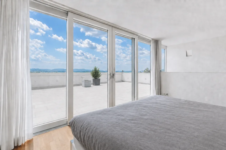 Wohnen mit unverbaubarem Panorama - modernes 7½-Zimmer-Terrassenhaus in Möriken