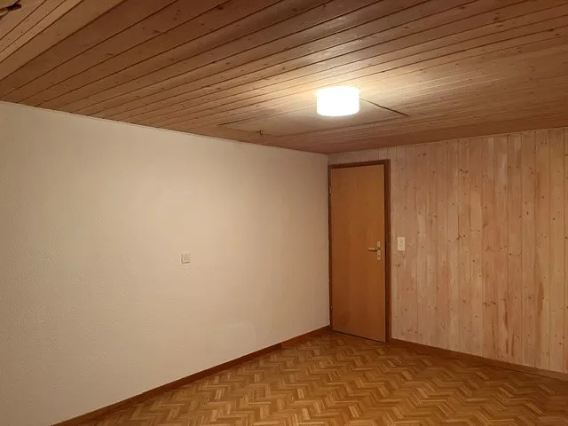 Grosszügige 5½-Zimmerwohnung mit sonnigem Balkon in Solothurn