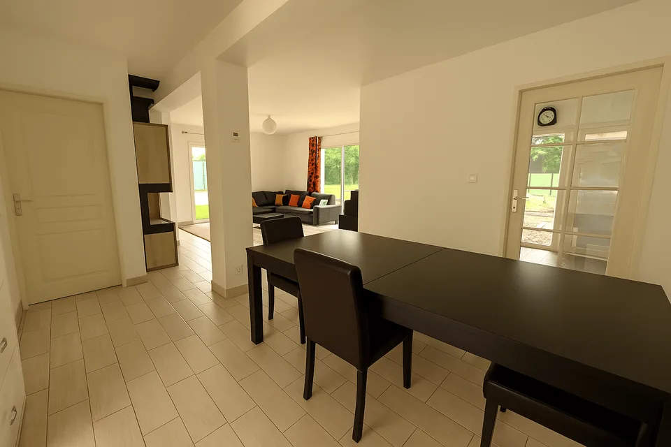 VILLA SAINT GENIS POUILLY