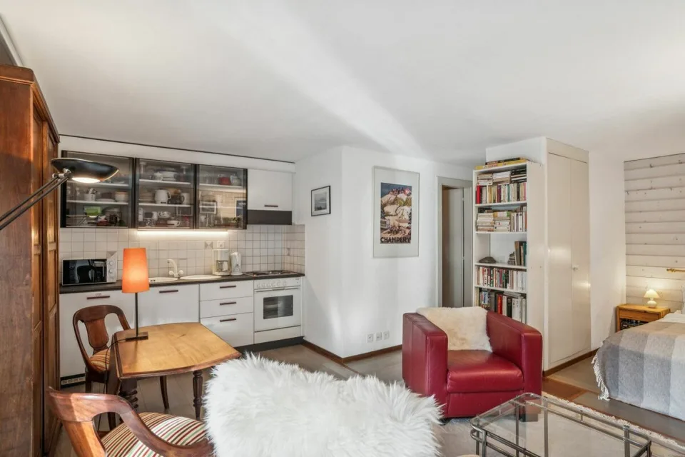 Set of 2 apartments (3.5 rooms + studio) in Champéry