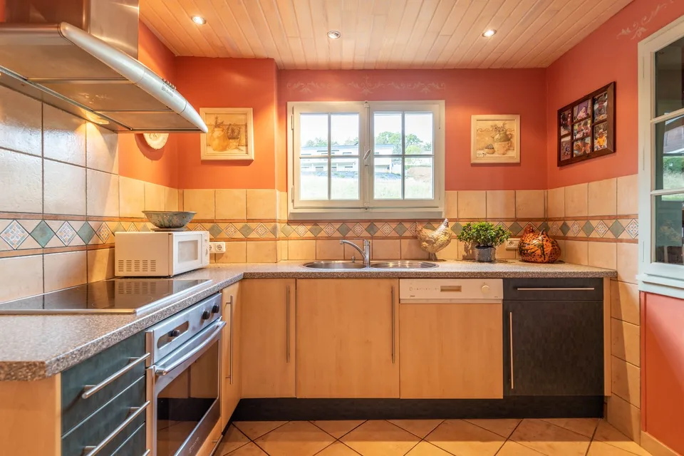 Chalet avec vue exceptionnelle Lac Léman & Mont Blanc   2 logements   227 m²