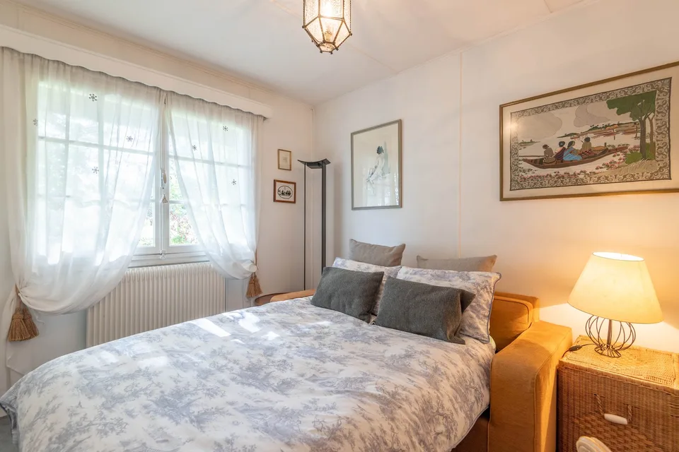 Chalet avec vue exceptionnelle Lac Léman & Mont Blanc   2 logements   227 m²