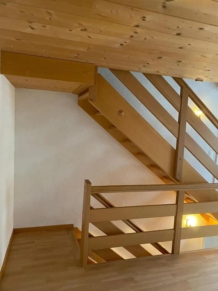Maison de famille de 6 pièces confortable dans un endroit calme à Glarus
