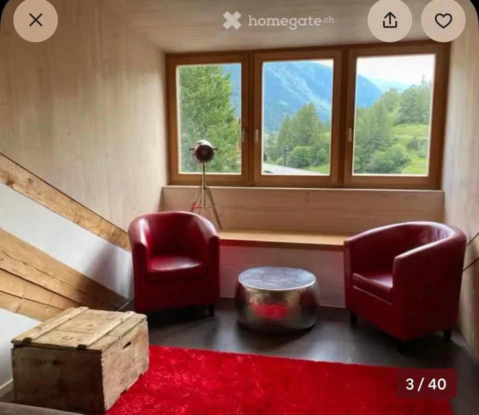 Exceptional and versatile multi-family house with horse stable