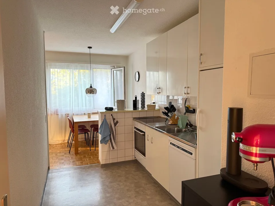Helle 3.5 Zimmer Wohnung in Witikon Befristet bis 31.03.2027