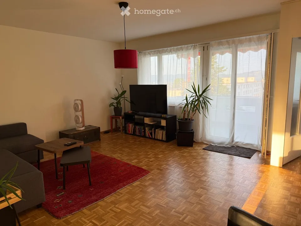 Helle 3.5 Zimmer Wohnung in Witikon Befristet bis 31.03.2027