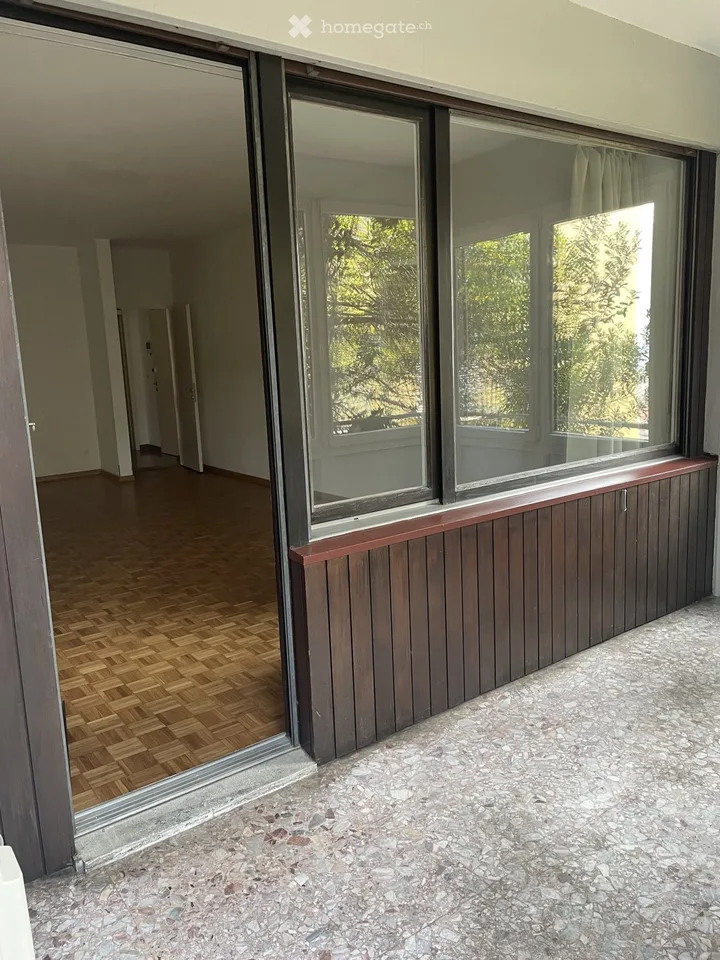 Appartement spacieux de 1.5 pièces à proximité de l'EOC Lugano