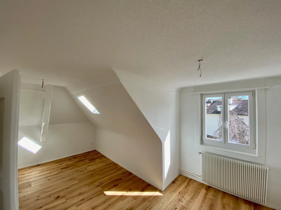 Schöne 2.5 Zimmerwohnung Biel/Bienne