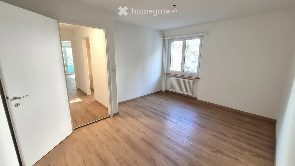 Total renovierte, trendige Wohnung im Herzen von Zürich-Altstetten!