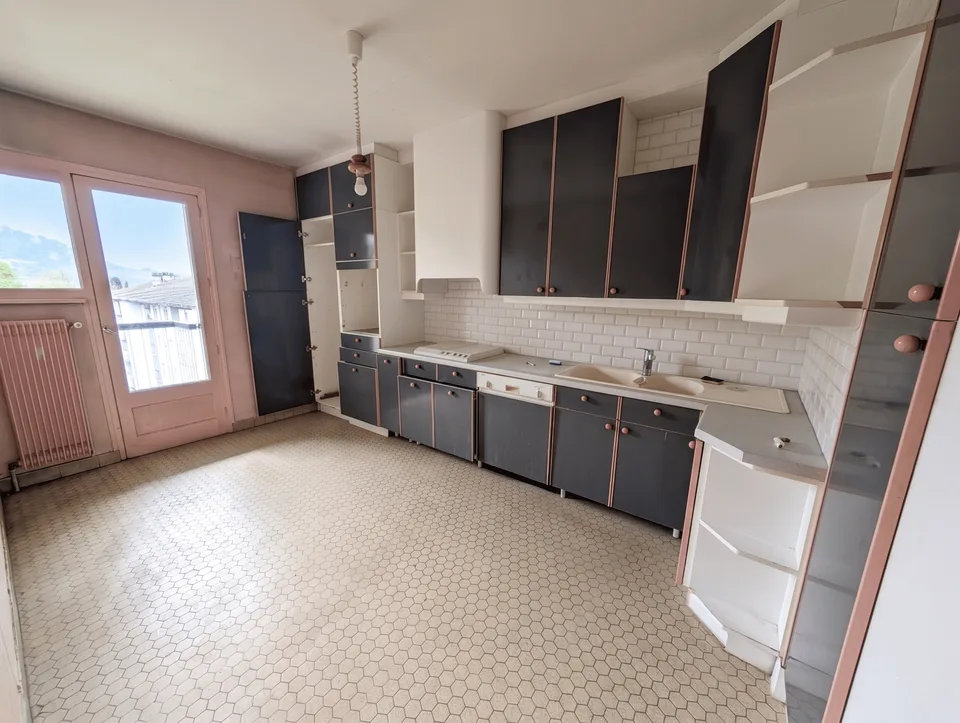 Potenziale magnifico di 130 m² con 2 terrazze, 4° piano, Annecy Le Vieux