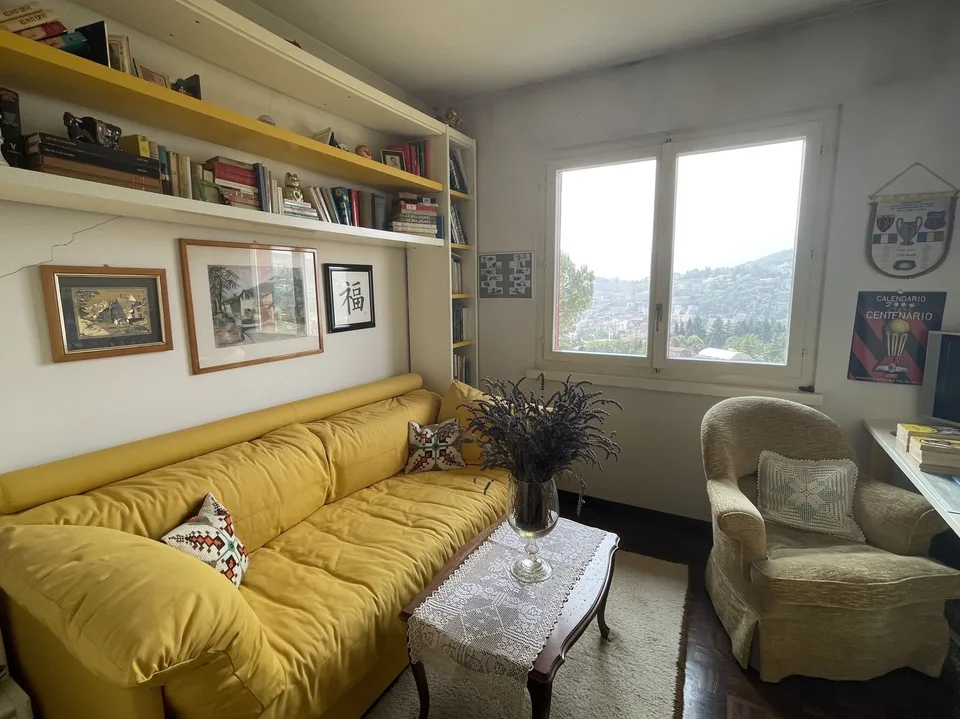 WEITLAUFENDES HAUS 5.5 IN EINZIGARTIGER LAGE IN PREGASSONA ALTA