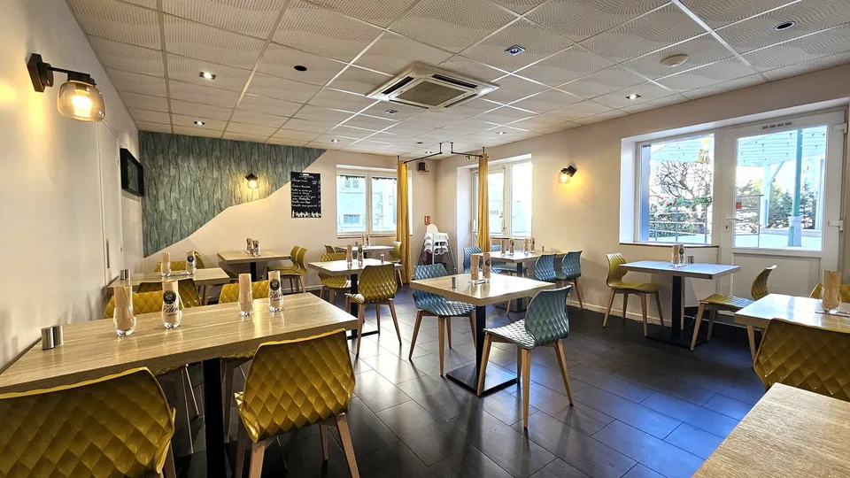 Bar-Restaurant Valserhône (01)