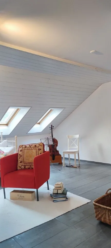 Charmantes 1-Zimmer-Wohnung im 5. OG an zentraler Lage in Thun