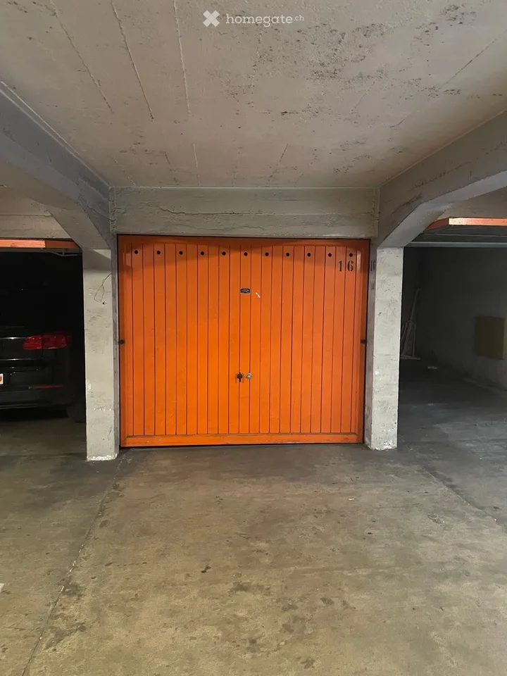 Einstellhallenplatz in zentraler Lage in Genf – Chemin Malombré 3 - frei ab sofort
