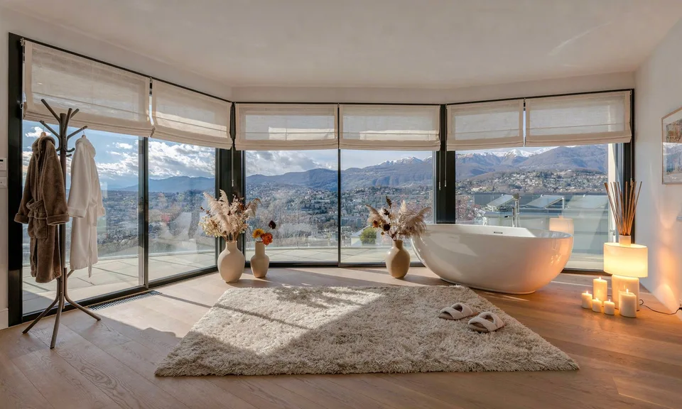 SPETTAKULÄRE VILLA MIT POOL UND PANORAMABLICK IN LUGANO