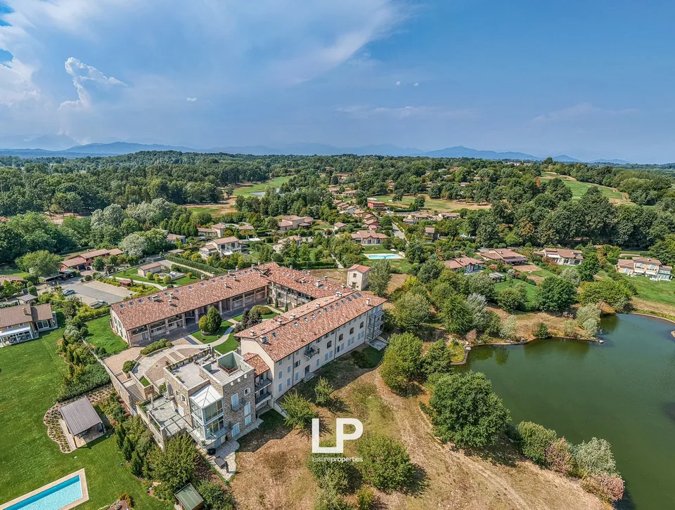 Duplex im Golfresort von Bogogno