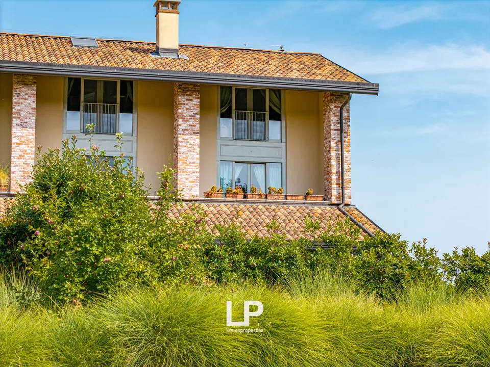 Duplex im Golfresort von Bogogno
