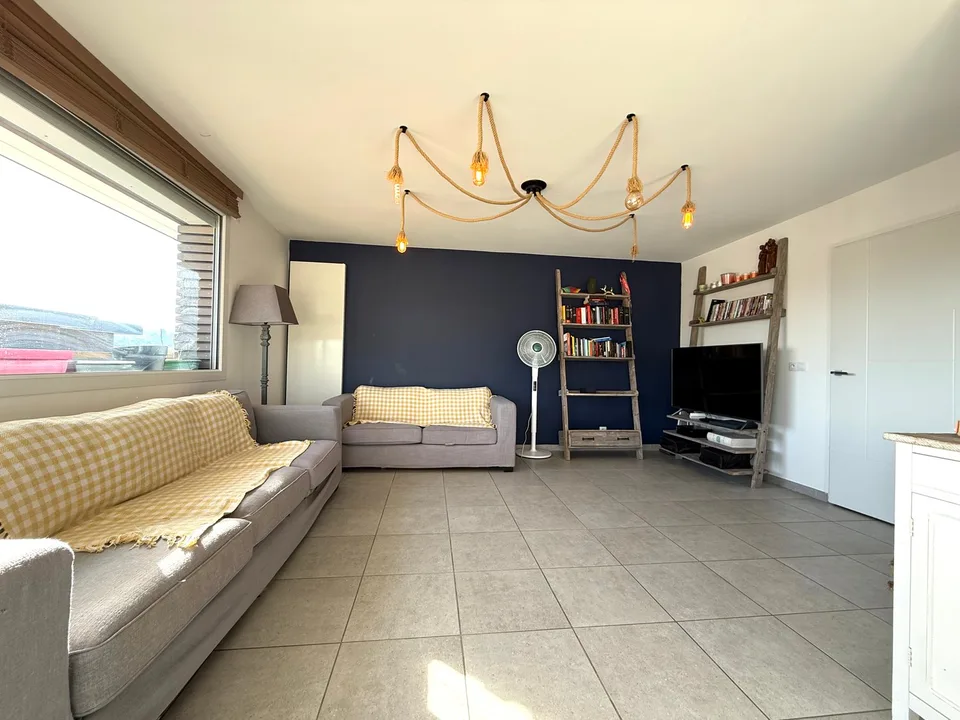Appartement T3 en attique avec terrasse exceptionnelle à Vetraz Monthoux