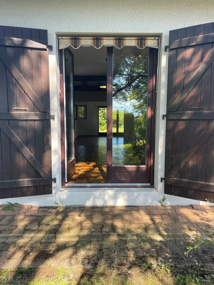 Großes Familienhaus in Prévessin-Moëns