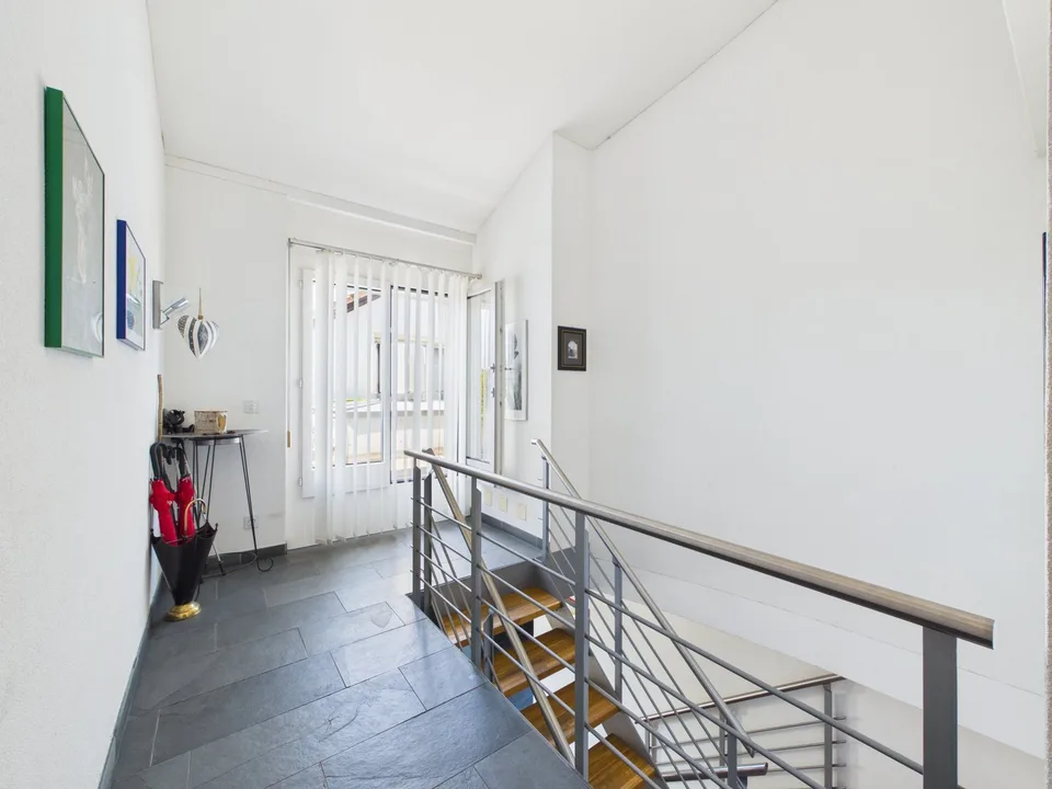 Vivere con carattere – Appartamento mansardato con due gallerie