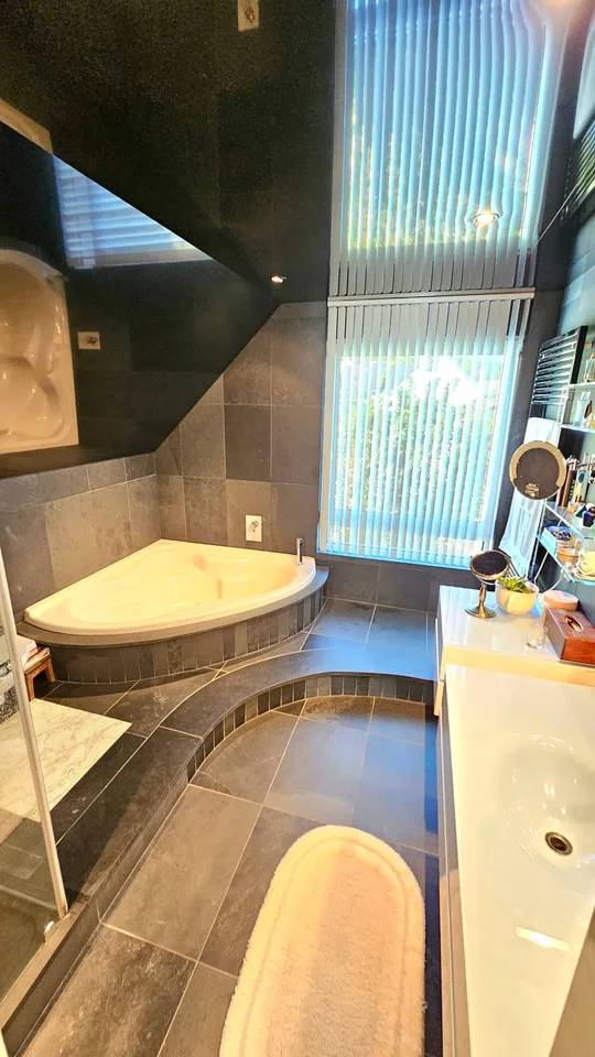 Traumhaftes Architektenvilla mit Pool in Ferrette