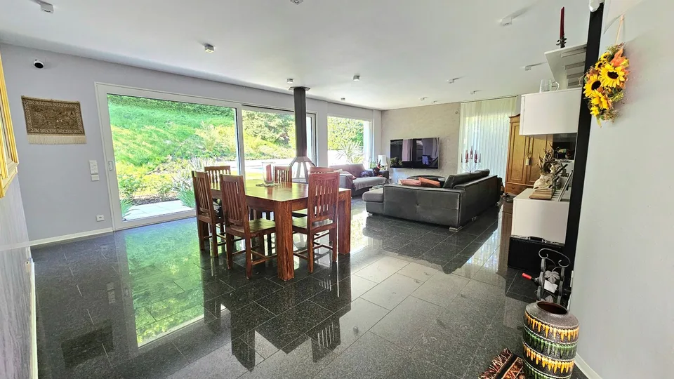Traumhaftes Architektenvilla mit Pool in Ferrette
