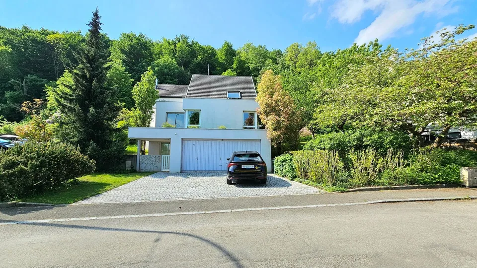 Traumhaftes Architektenvilla mit Pool in Ferrette