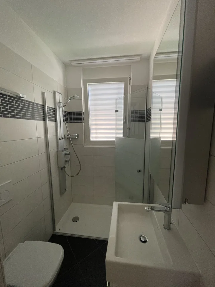 UNVERMISSBARES APARTMENT 2.5 IN ZENTRALER LAGE