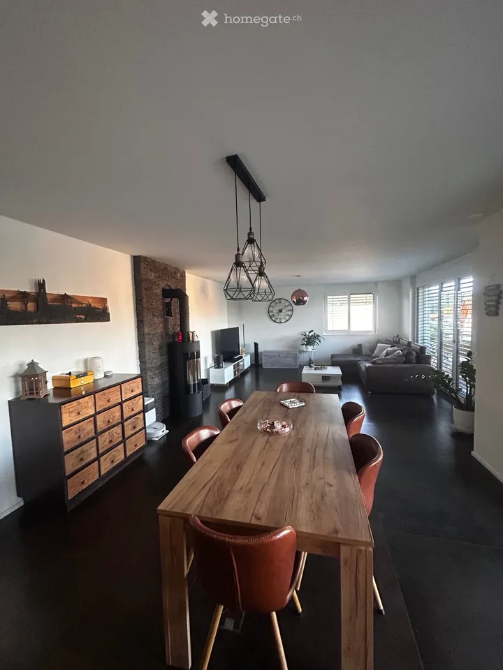 Prächtige 5 1/2 Zimmer Wohnung in Corpataux