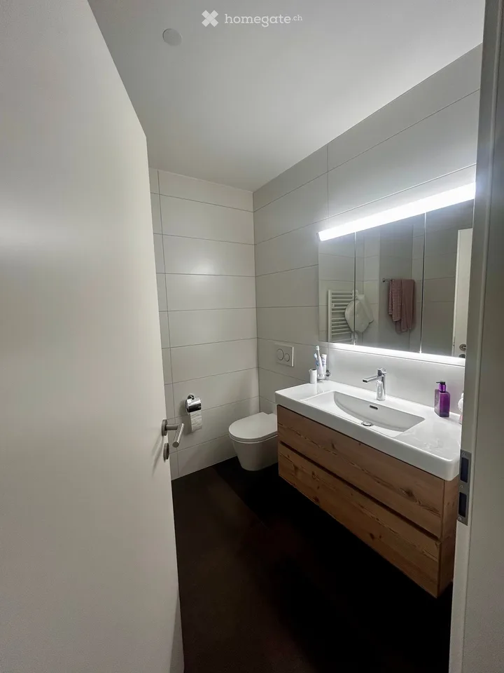 Prächtige 5 1/2 Zimmer Wohnung in Corpataux