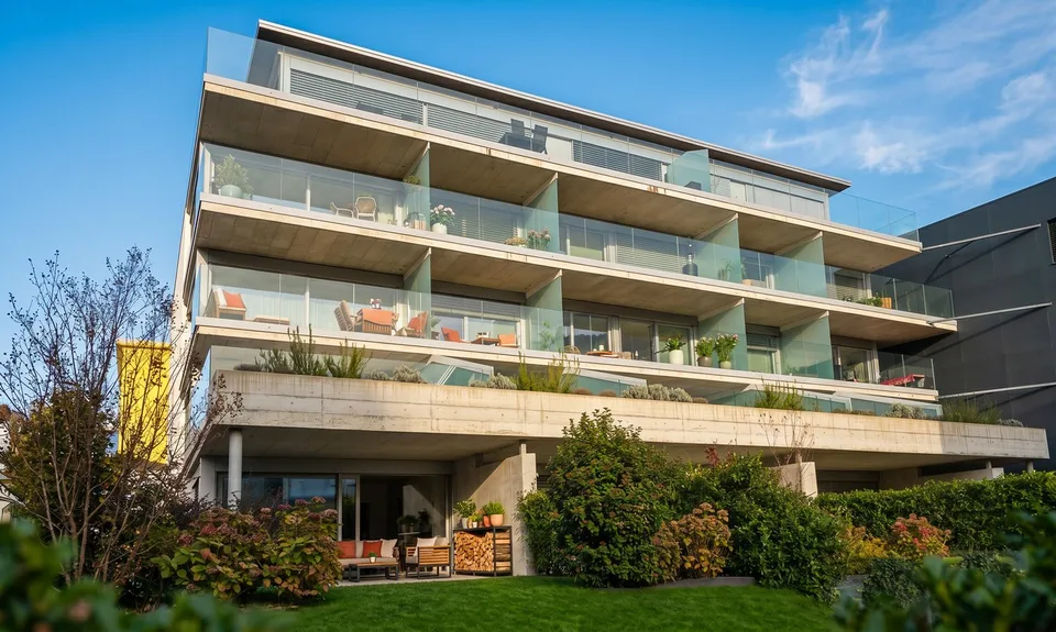 Appartement moderne et spacieux de 3,5 pièces comme neuf à Bellinzone