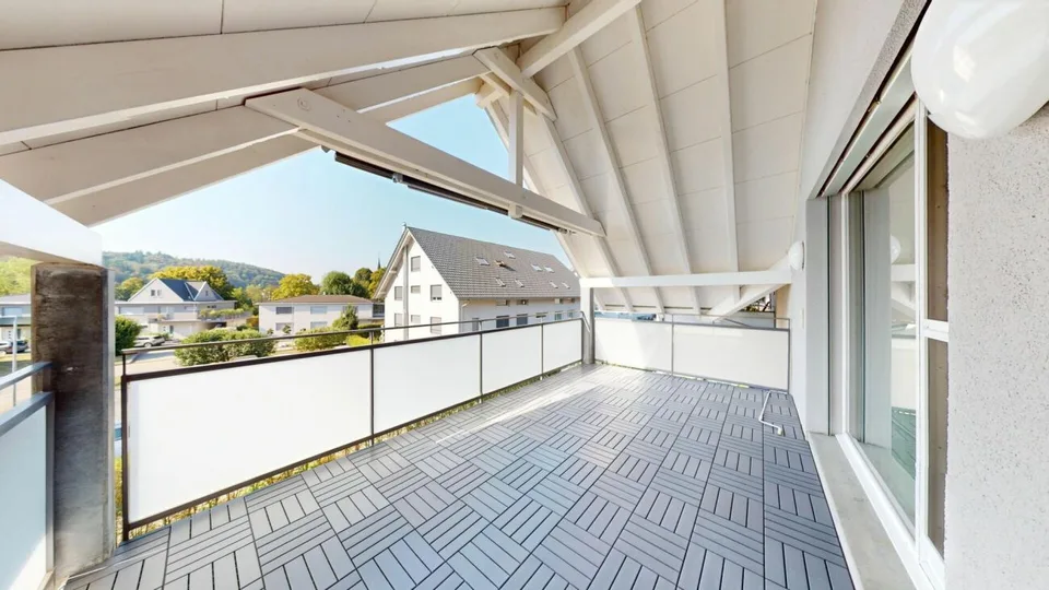 Wohnen wie im Einfamilienhaus: 5.5-Zimmer-Maisonette auf 168 m² nahe der Aare