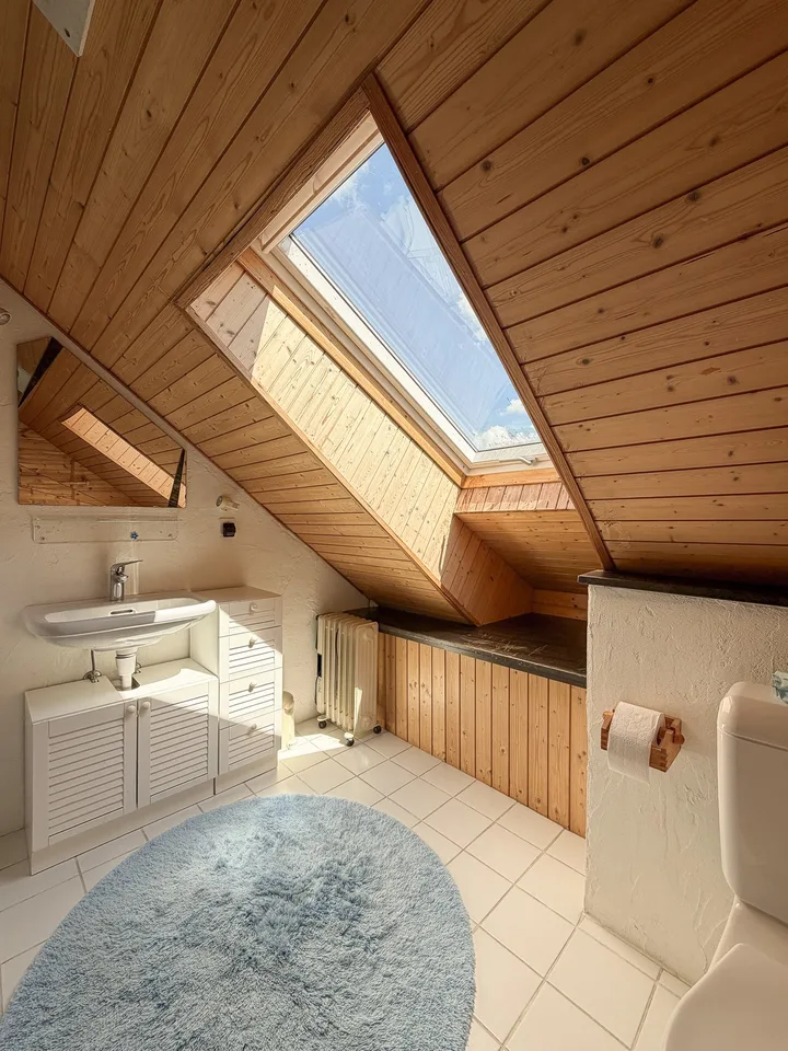 Two-party house with studio, plot with great development potential – photo 23 of 30