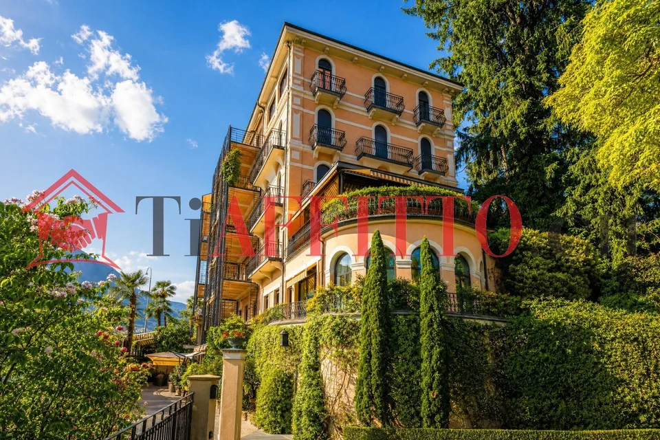 5,5 MOZZAFIATO IN RESIDENCE MIT POOL IN RUVIGLIANA