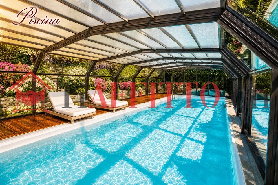5,5 MOZZAFIATO IN RESIDENCE MIT POOL IN RUVIGLIANA
