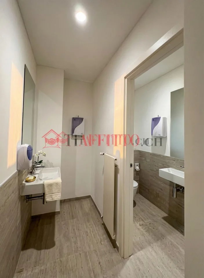 PRESTIGIOUS OFFICE COMPLETELY RENOVATED