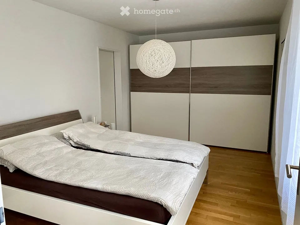 102 m² MINERGIE-Gartenwohnung mit rund 88 m² Aussenfläche