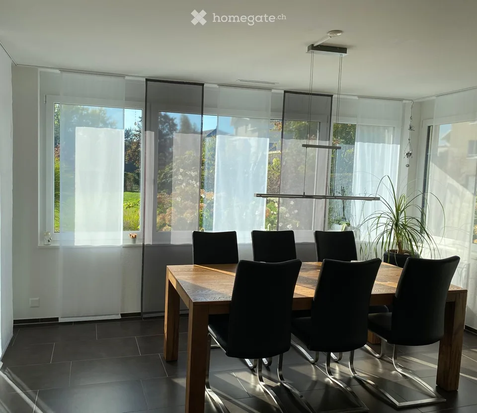 102 m² MINERGIE-Gartenwohnung mit rund 88 m² Aussenfläche