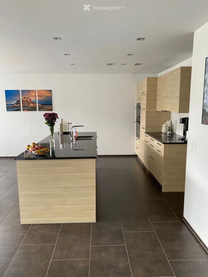102 m² MINERGIE-Gartenwohnung mit rund 88 m² Aussenfläche