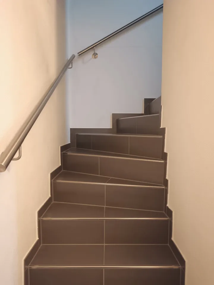 Appartement single confortable sur deux niveaux