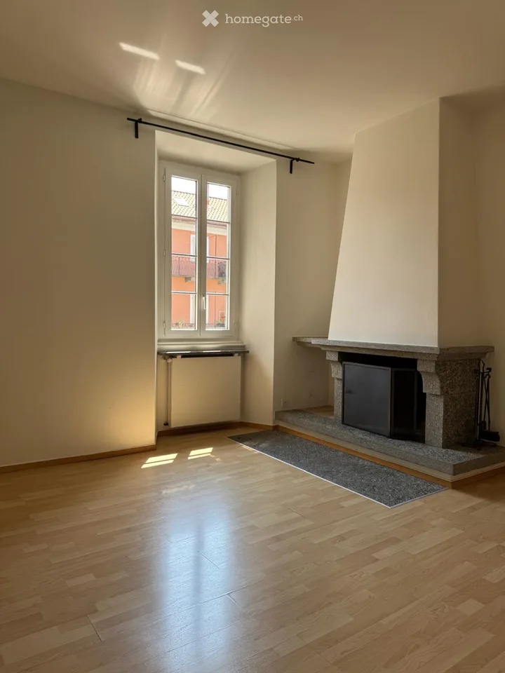 Bright 3-room apartment for rent in the Old Town