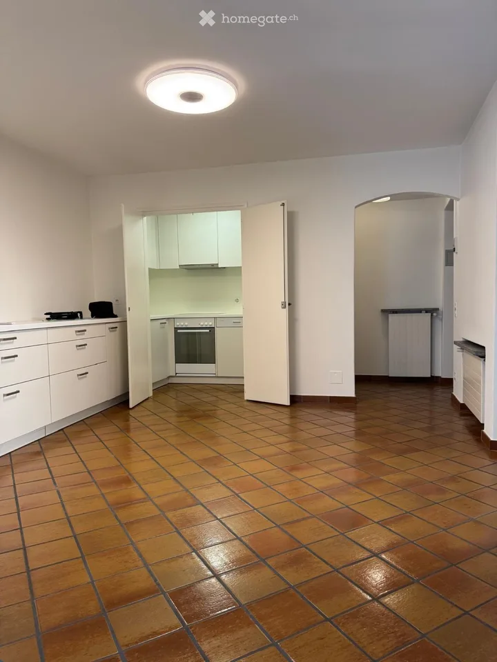 Bright 3-room apartment for rent in the Old Town