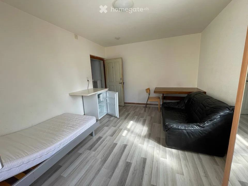Möbliertes Zimmer in Niederuzwil