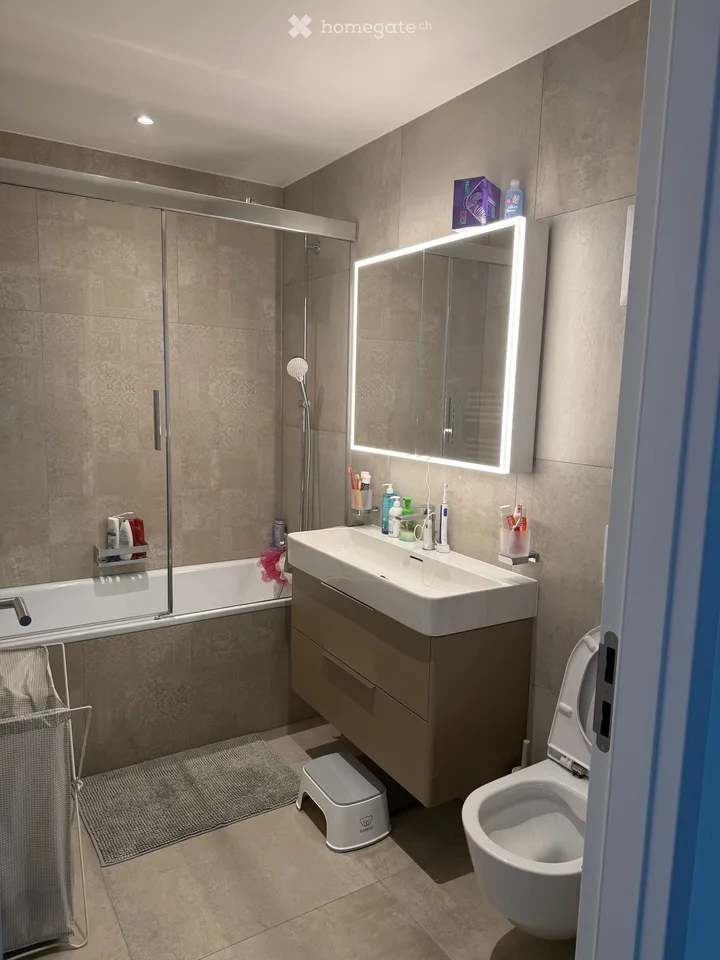 Außergewöhnliche 4.5-Zimmer-Wohnung mit großer Terrasse